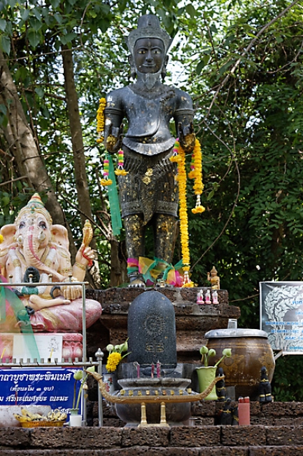 Shiva shrine-004